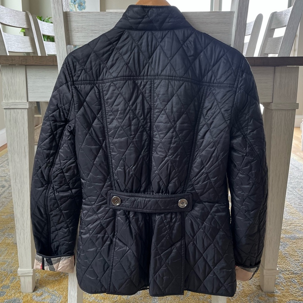 Burberry - Jacket / Puffer Coat - Black Quilted w/ Fitted Silhouette - Zip Front - Picture 2 of 16
